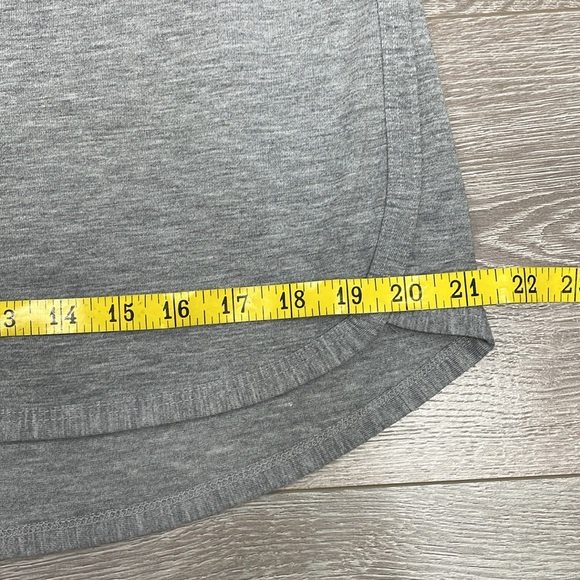 🌸 Athletic Works Gray Tank Top M (8-10) - Picture 5 of 8